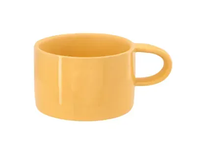 Šálek makronka Je to honička být jednička