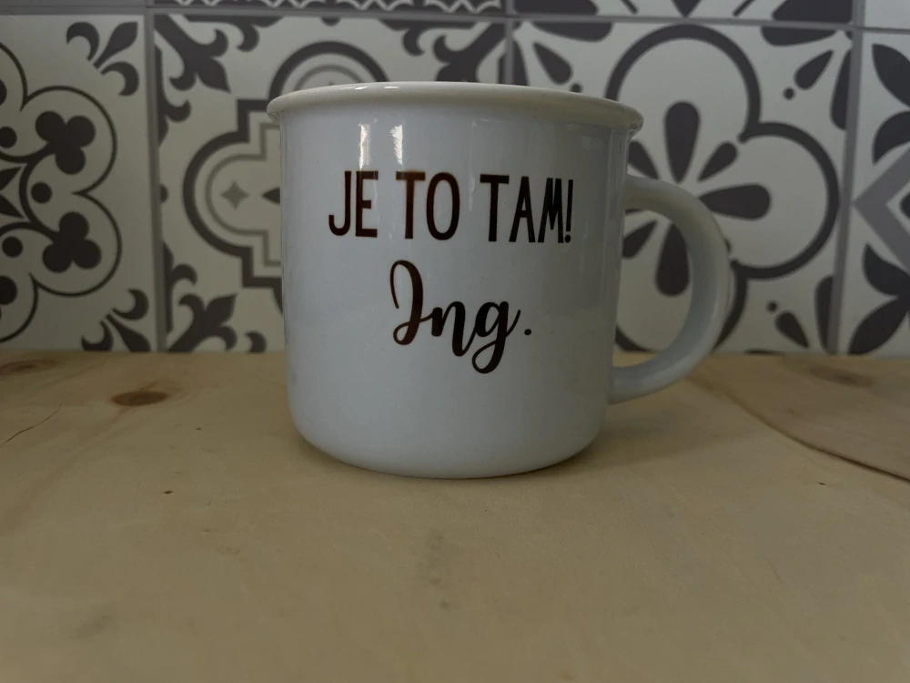 Barevný hrnek Modrý Je to tam Ing. II JAKOST