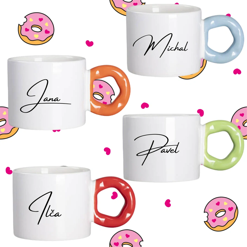 Hrnek Koblížek s koblihovým (donut) uchem se jménem