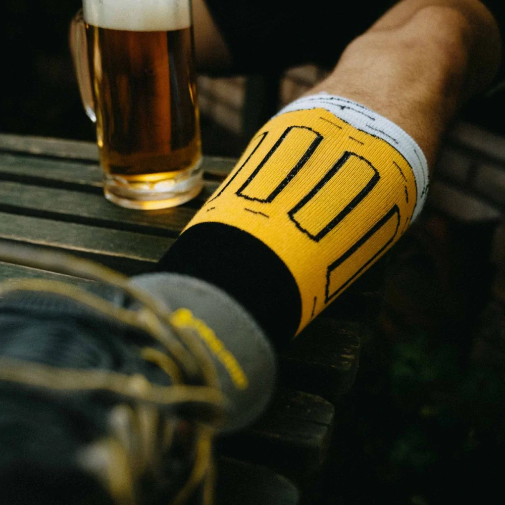 Ponožky - Pivo 3 v dárkové pivní plechovce 