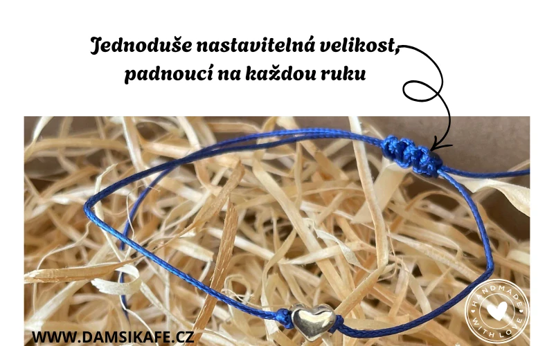 Černý náramek se srdíčkem