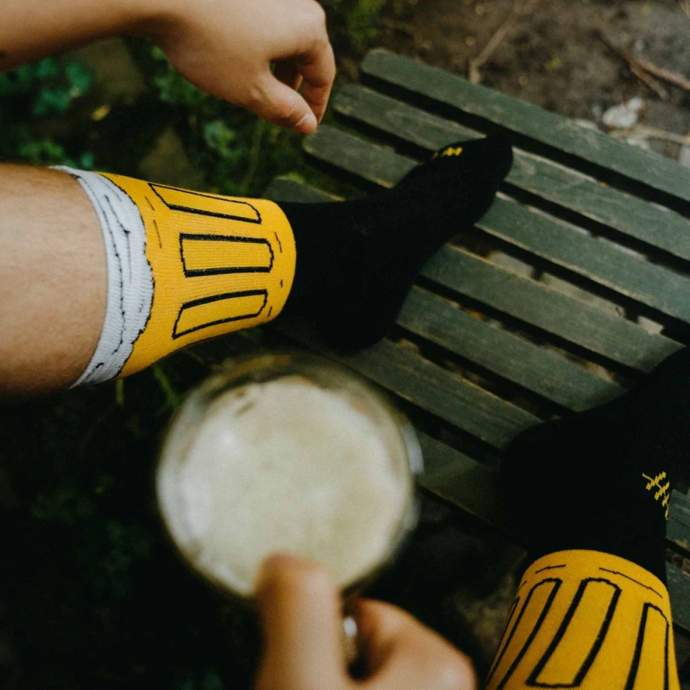 Ponožky - Pivo 3 v dárkové pivní plechovce 