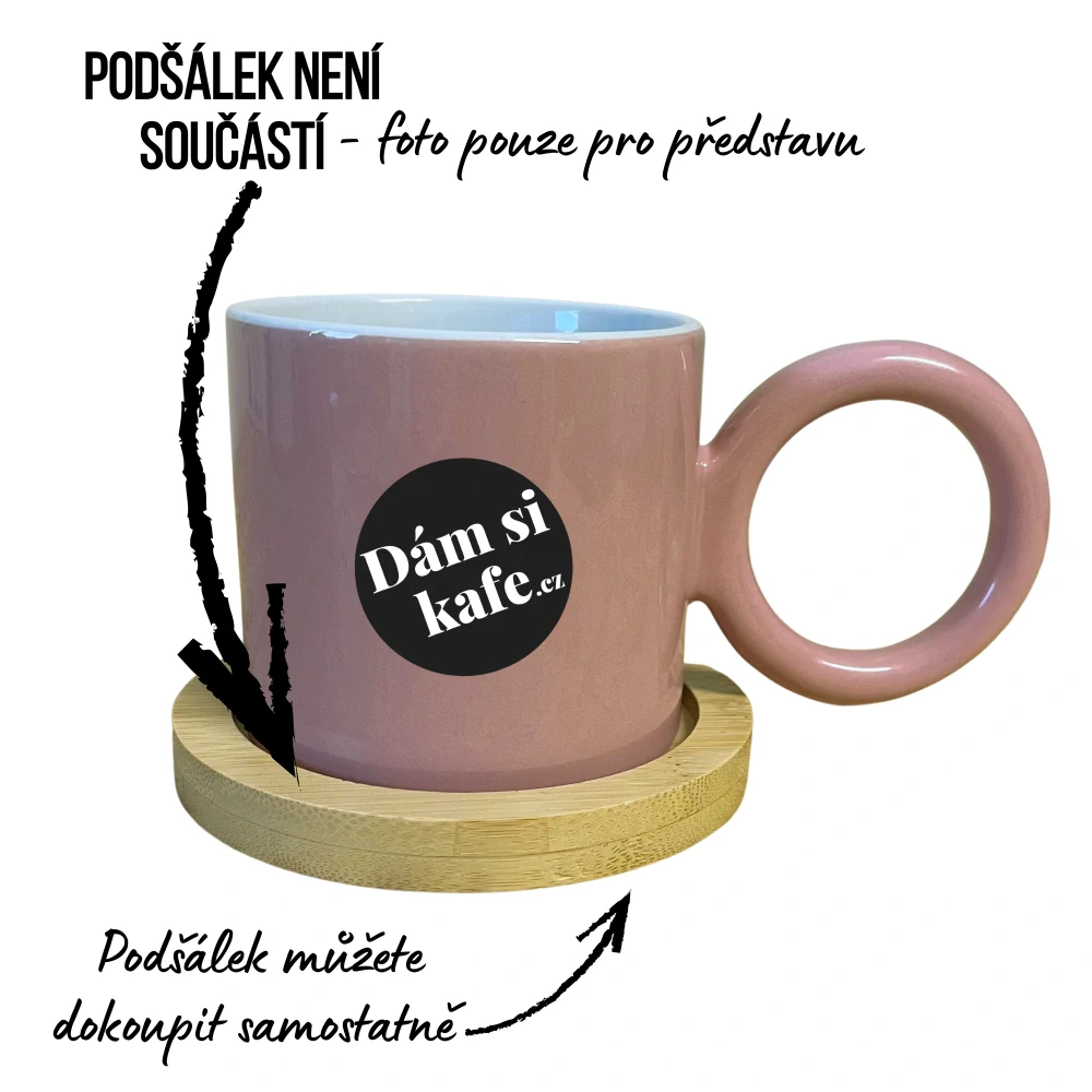 Růžový hrnek s velkým uchem Miluju pohyb skáču lidem do řeči lezu jim na nervy a vrhám stín