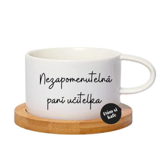 Šálek makronka nezapomenutelná paní učitelka 