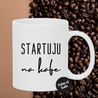 Keramický hrnek startuju na kafe