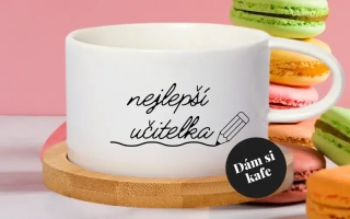 Šálek makronka nejlepší učitelka/ nejlepší učitel