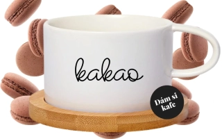 Šálek makronka kakao
