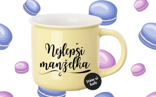 Barevný hrnek nejlepší manželka