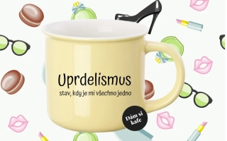Barevný hrnek Uprdelismus