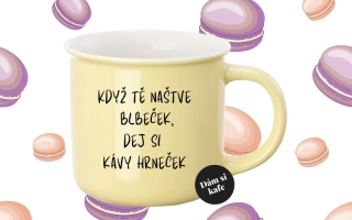 Barevný hrnek Když tě naštve blbeček dej si kávy hrneček