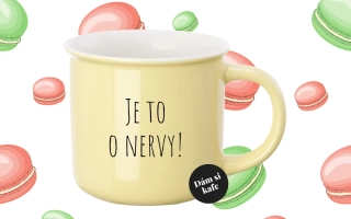 Barevný hrnek Je to o nervy