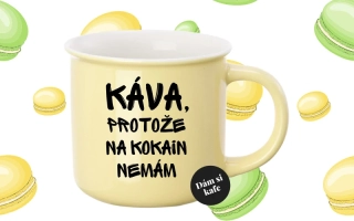 Barevný hrnek Káva, protože na kokain nemám
