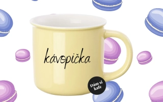 Barevný hrnek Kávopička