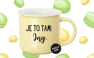 Barevný hrnek Je to tam Ing.