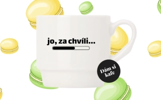 Stohovatelný hrnek Jo, za chvíli...