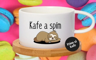 Šálek makronka bílá Kafe a spím