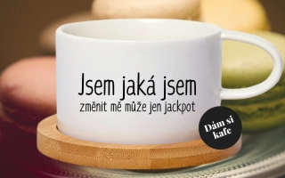 Šálek makronka Jsem jaká jsem
