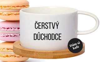 Šálek makronka Čerstvý důchodce