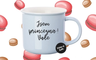 Barevný hrnek Jsem princezna! Vole