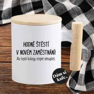 Keramický hrnek s dřevěným uchem a víčkem Hodně štěstí v novém zaměstnání