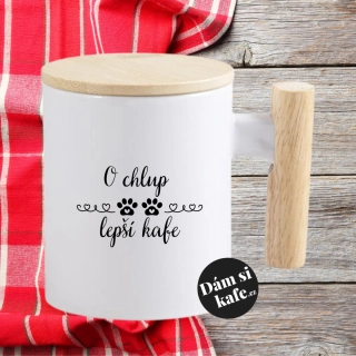Keramický hrnek s dřevěným uchem a víčkem O chlup lepší kafe