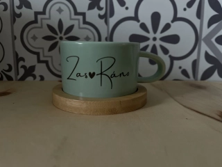 Šálek makronka ZELENÁ Zas Ráno II JAKOST